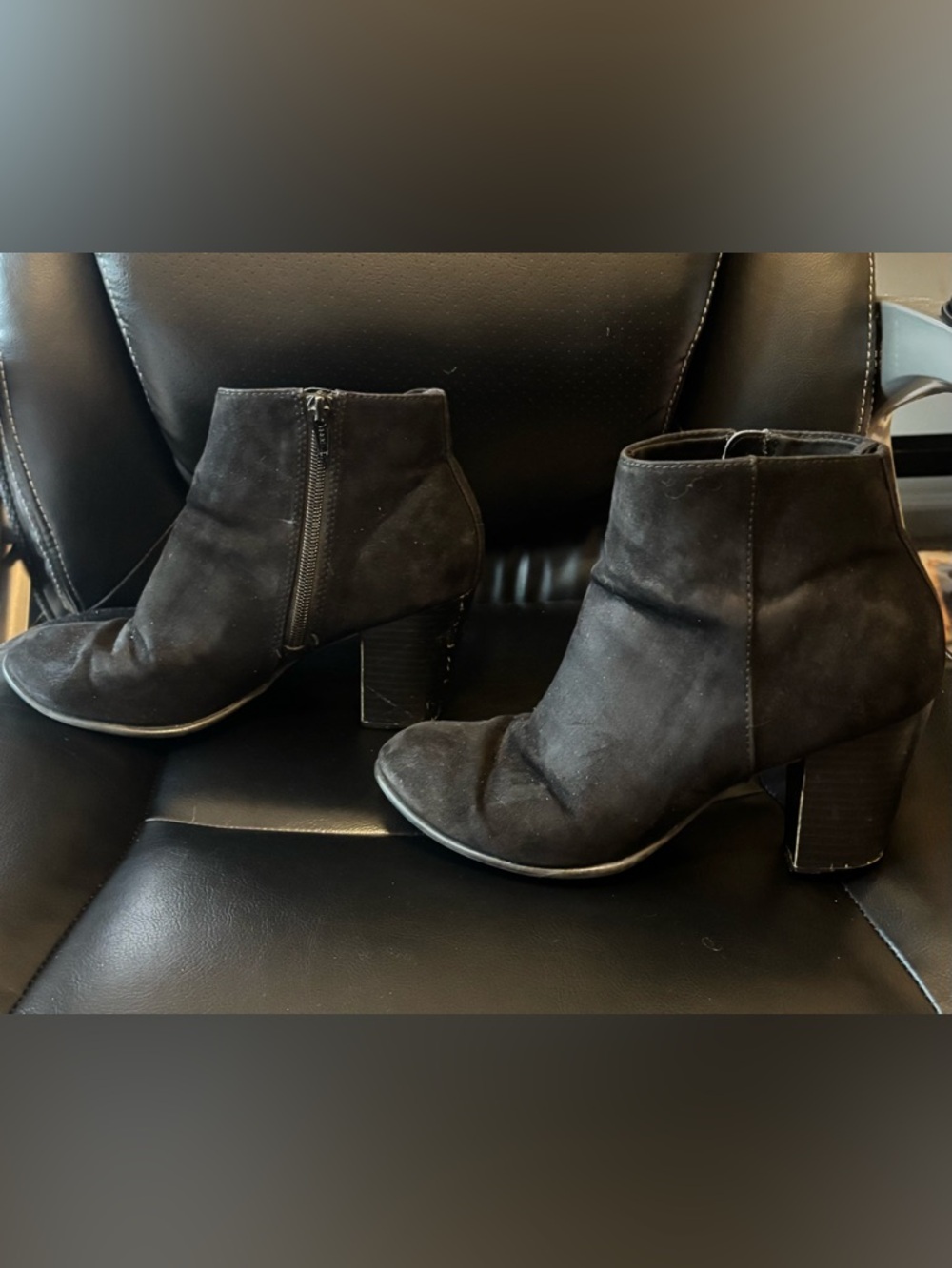 Gap booties size 8 black boots